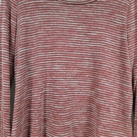 Papermoon mixed media scoop neck top lace hem Size M - Picture 2 of 9